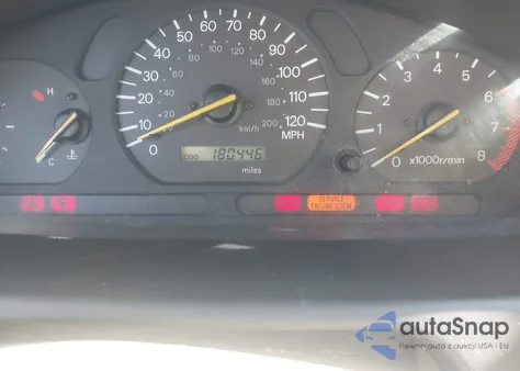 2000 Mitsubishi Galant Es z USA, uszkodzony, nr VIN 4A3AA46G7YE112741